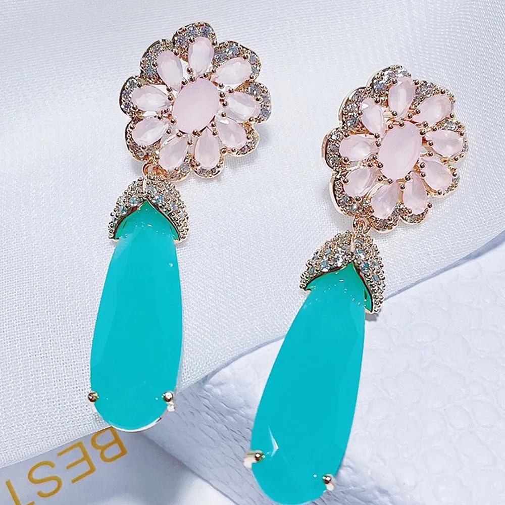 

Soramoore Sweet Romantic Long Pendant Earrings Full Micro Elegant Shiny Cubic Zirconia For Women Bridal Wedding Party Jewelry
