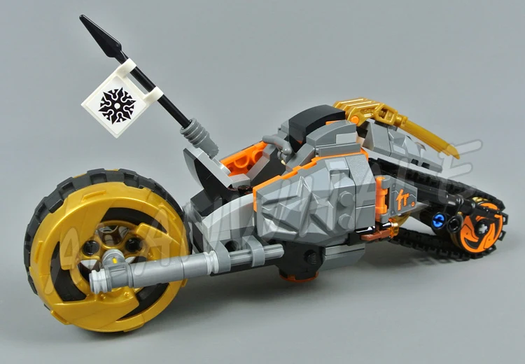 230 elementów Zestaw klocków konstrukcyjnych Cole's Armored Dirt Bike Destroyer's Scimitar 11327 Kompatybilny z modelem