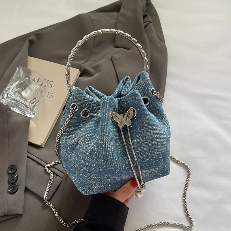 

Round Ring Handle Clutch Bag Vintage Denim Handbag Brand bolsa feminina Fashion Butterfly Buckle Drawstring Bucket Crossbody Bag