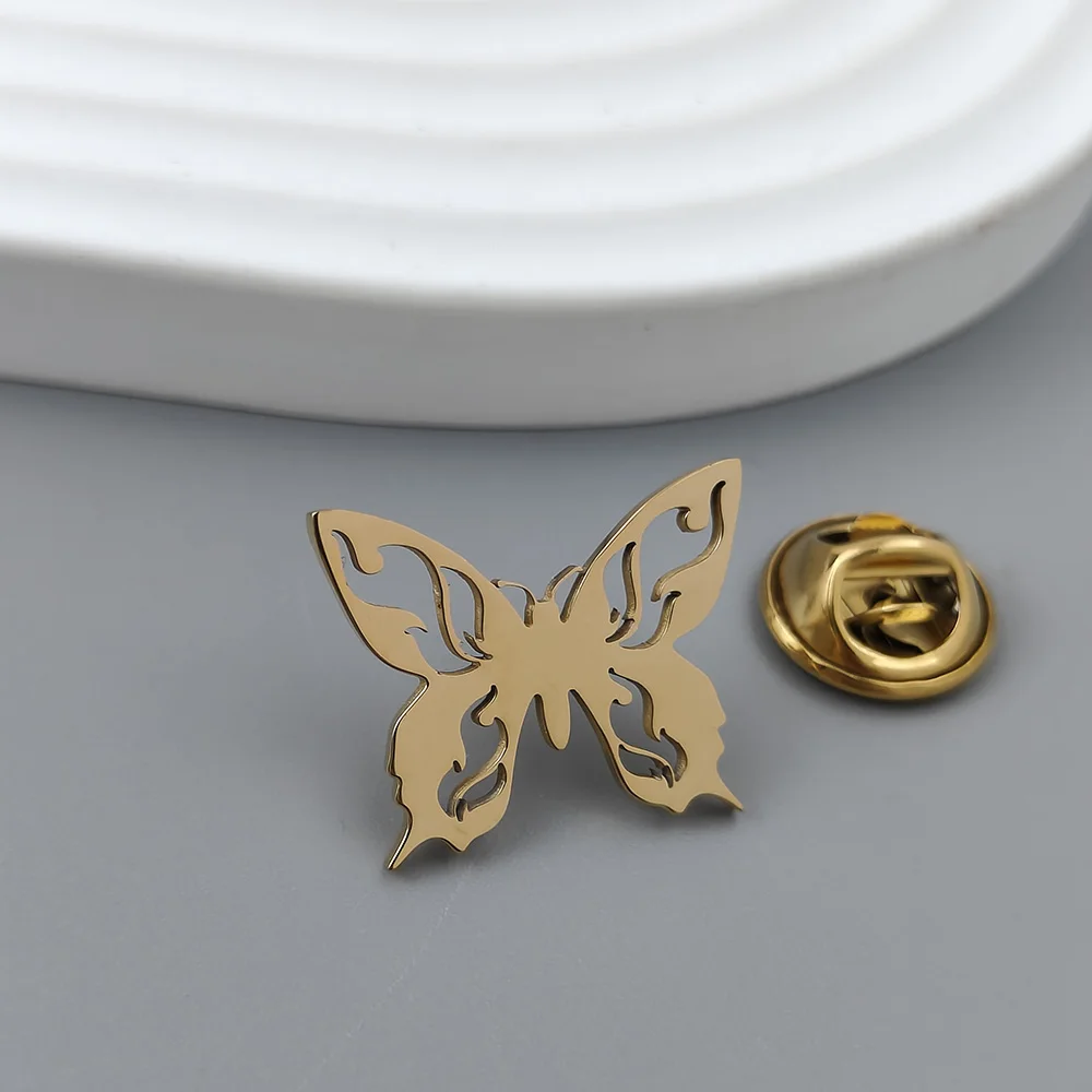 Insignia creativa chapada en oro de mariposa, broche de cuello para hombre negro, pin de solapa plateado, conjunto de accesorios de traje, regalo de marca para hombre