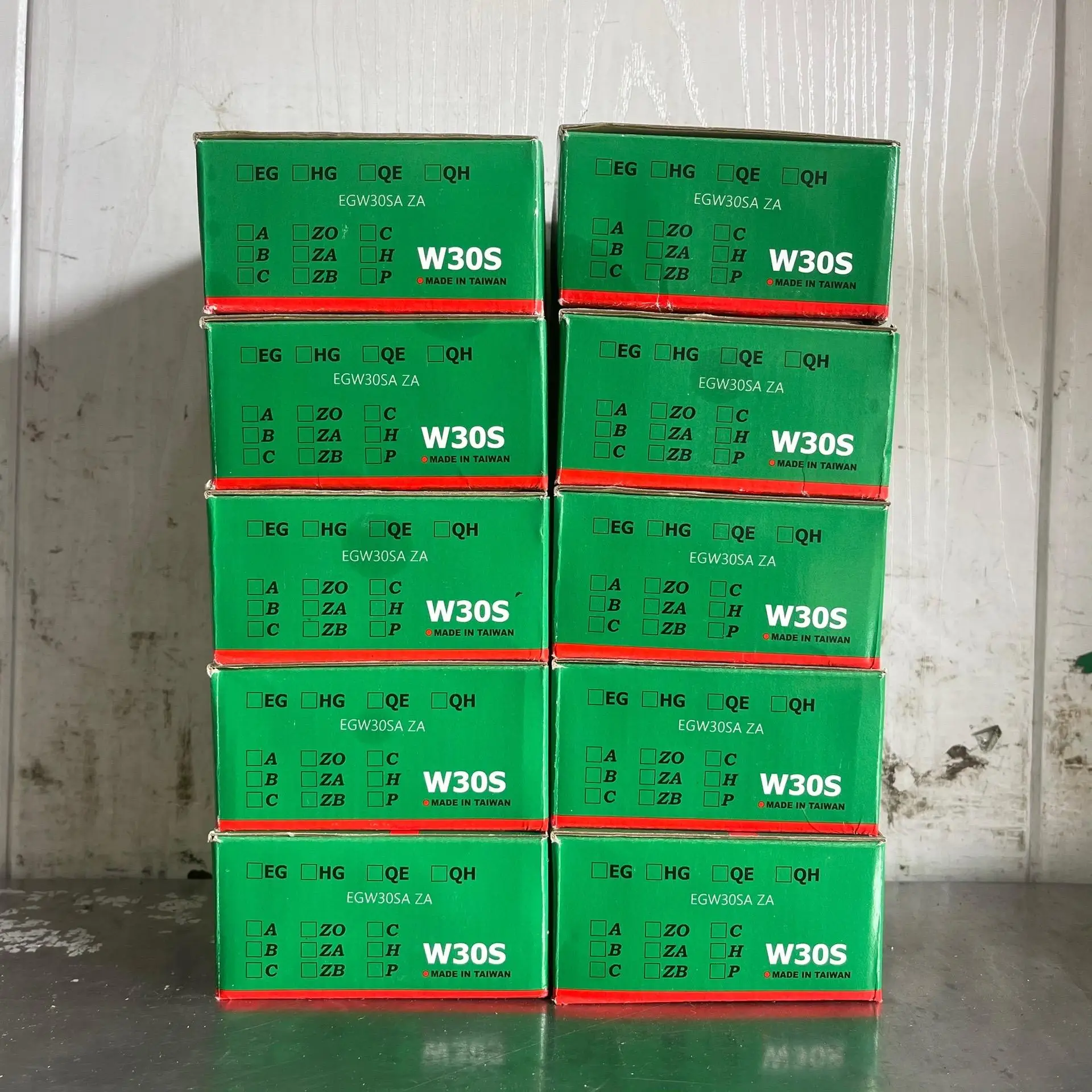 HIWIN EGW/15CA/20CA/25CA/30CA/35CA/40CA High Precision Linear Guide