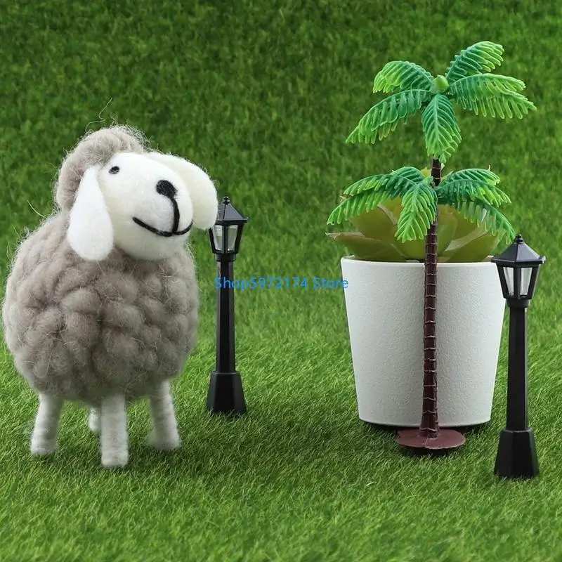 Y3NB 4pcs Street Lights Mini Lamp Post Model Lights for Doll House Decor Micro Landscape Decoration Fairy Garden Accessories