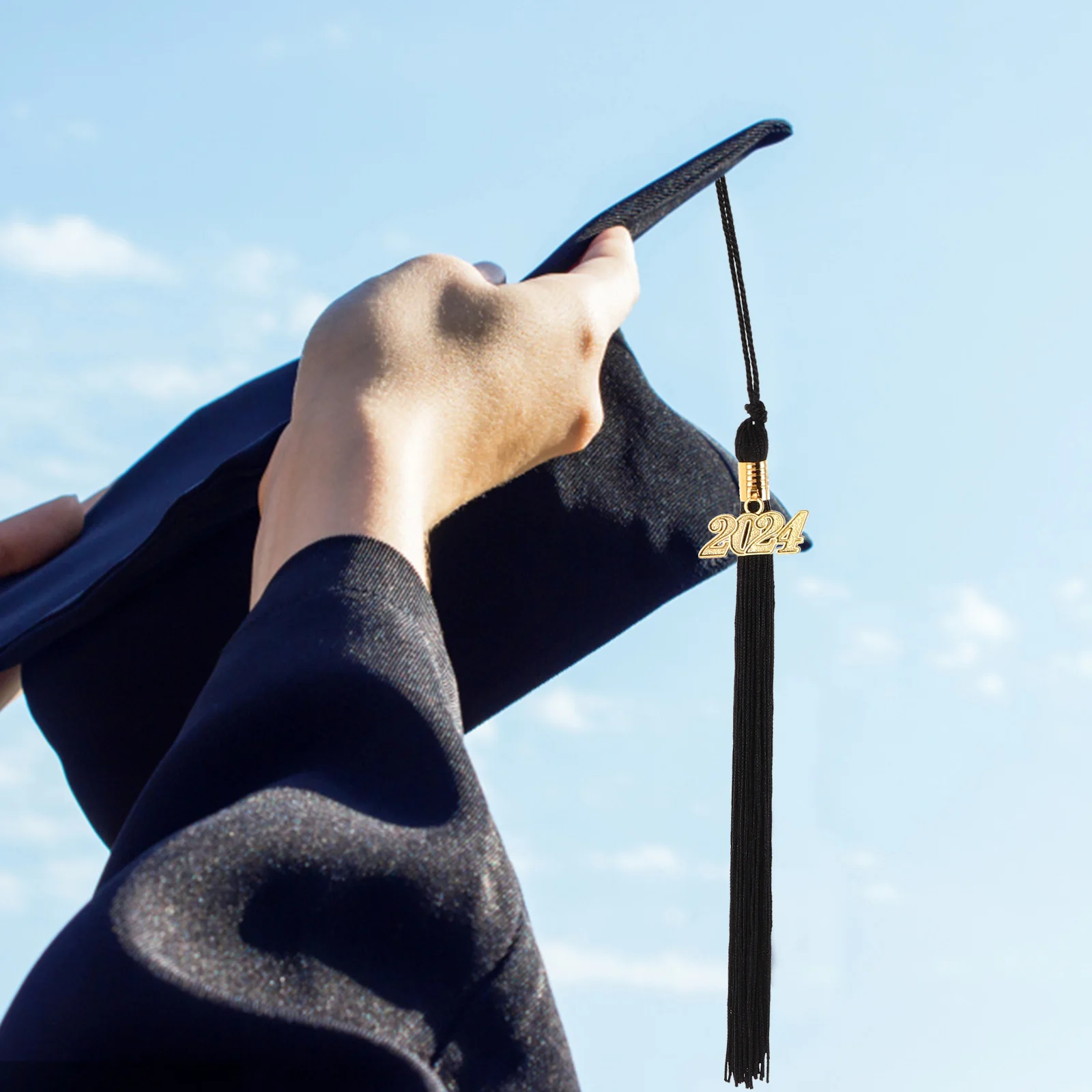 

12pcs Golden Graduation Cap Tassels 2024 Decorative Accessories Elegant Ceremony Supplies Pendant Charm Hat Decor