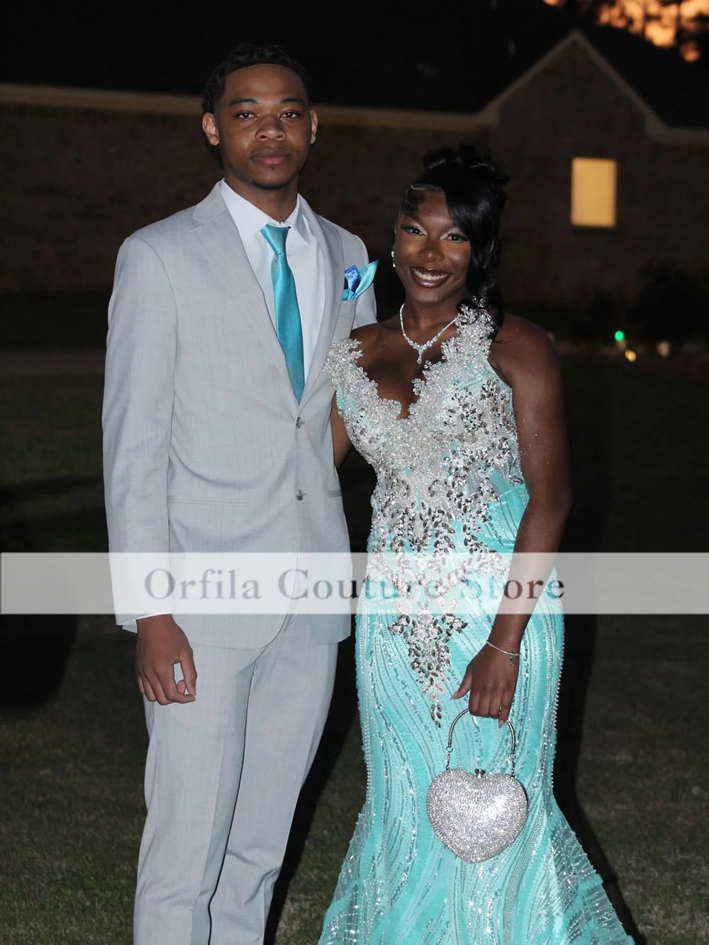 Mint Green Prom Dresses 2026 Luxury Sequins Beading Mermaid Evening Gowns Gala Party Gown Customized