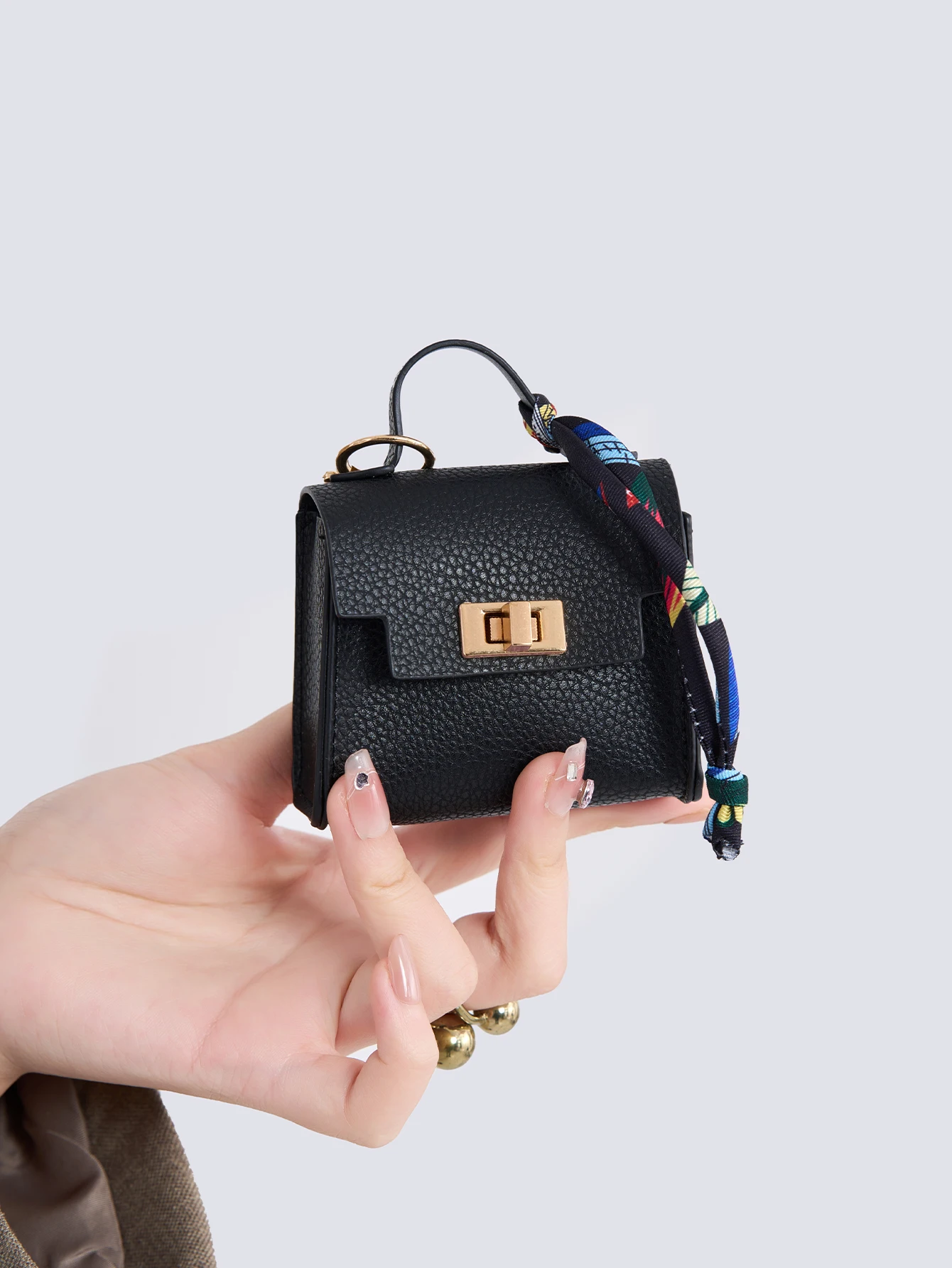 Cute Mini PU Leather Keychain Wallet With Lanyard, Portable Lipstick Pouch Earphone Bag,Black