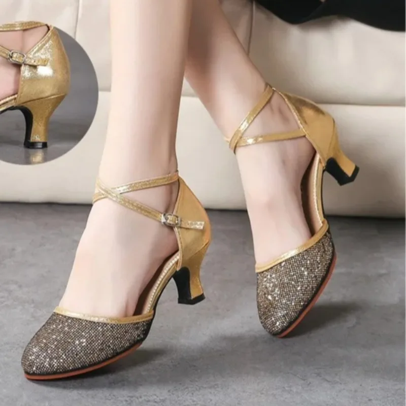 2026 Designer Womens Shoes Classic Fashion Model Dance Shoes for Woman Exquisite Pointed Tip High Heeled Sandals Sandalias Mujer