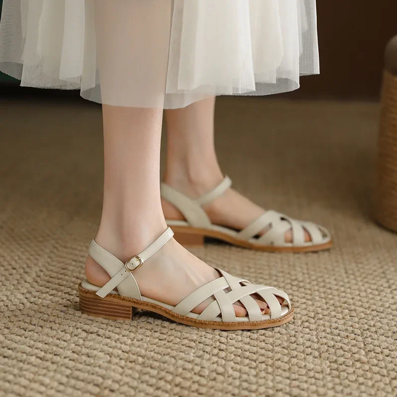 

Retro Women's Sandals Roman Literary Style Hollow Female Shoes 2025 Summer Solid Color Thick Heels Flat Bottom Ladies Shoes