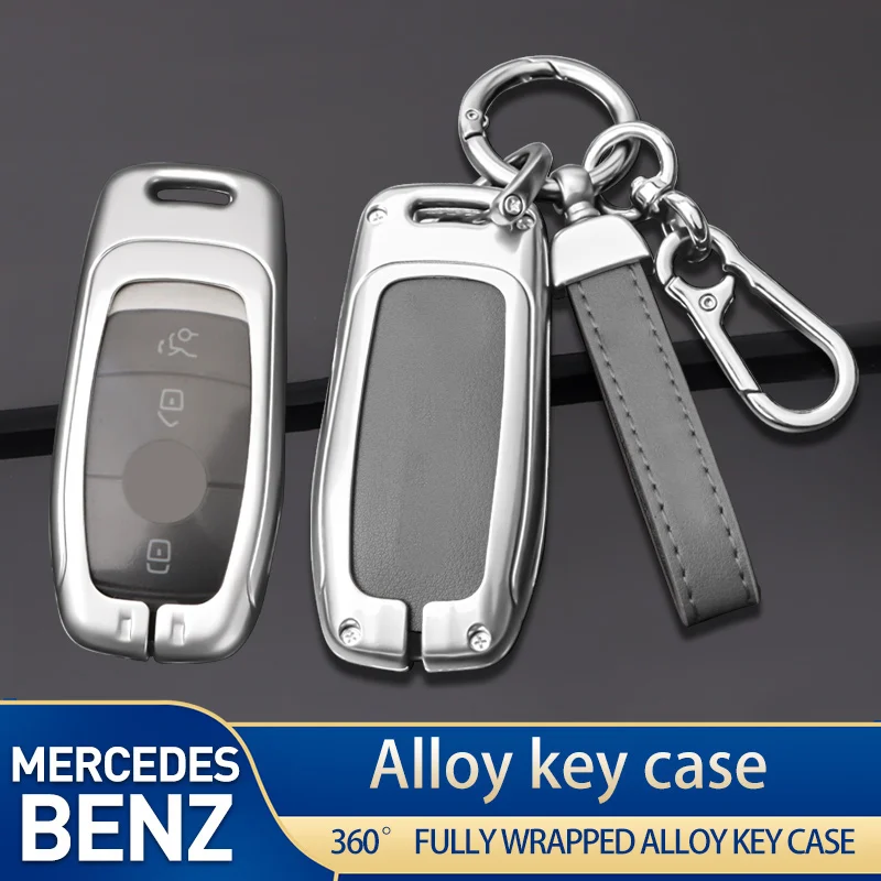 The car key case is suitable for Mercedes Benz's 2020 21 22 23 24 GLA accessory keychain, high-quality keychain, new metal