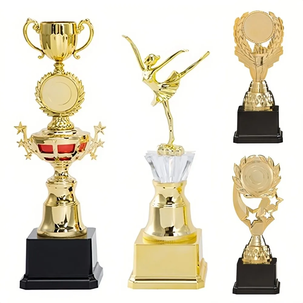 novo-trofeu-dourado-de-plastico-para-premiacoes-escolares-taca-de-premio-com-coroa-para-vencedores-brinquedo-de-trofeu-para-competicoes-esportivas-em-equipe