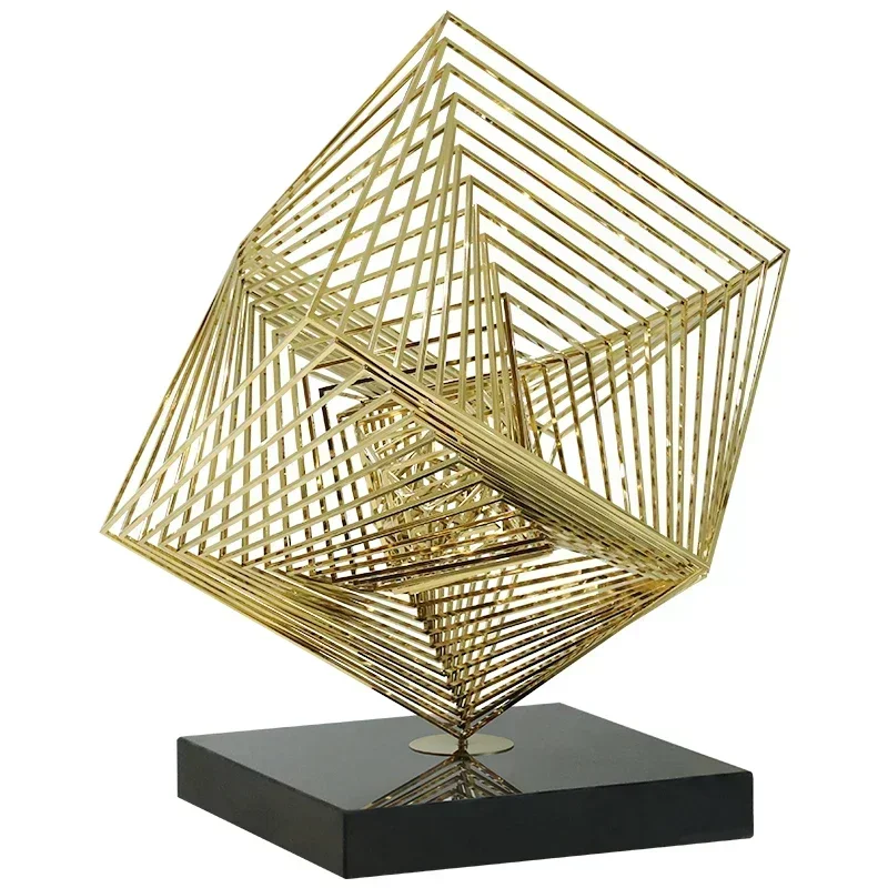 

Large scale geometric handicraft sculpture with metal decoration in the lobby of a hotel company using floor to ceiling Hot sale