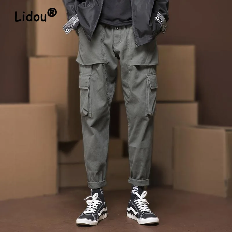 

Fashion Solid Color Hong Kong Breeze Large Pocket Cargo Pants Men's Classic Straight Cylinder Street Casual Male Youth Trousers