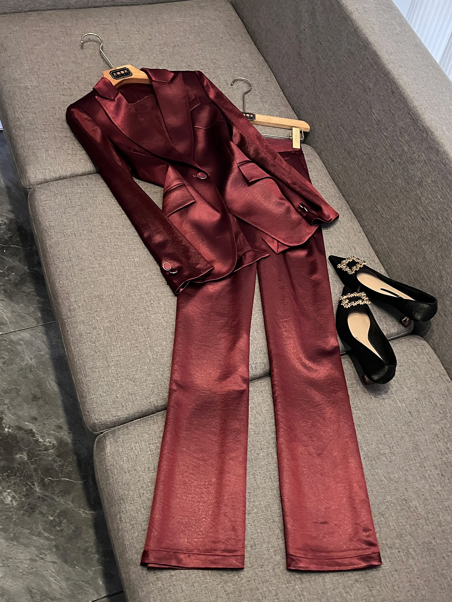

Wine Red Suit Jacket And Wide Leg Pants Set for Women Spring Season High-End Feelings Office Wear P210 Elegant Professional O...