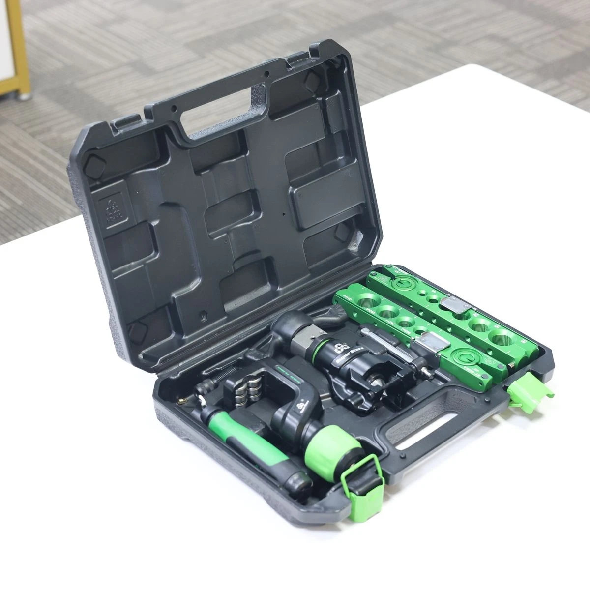 

ST-806FT-L 6-19MM Professional Tube Expander Kit，Manual Air Conditioner Copper Pipe Eccentric Reamer Metric ST-R806FT-L