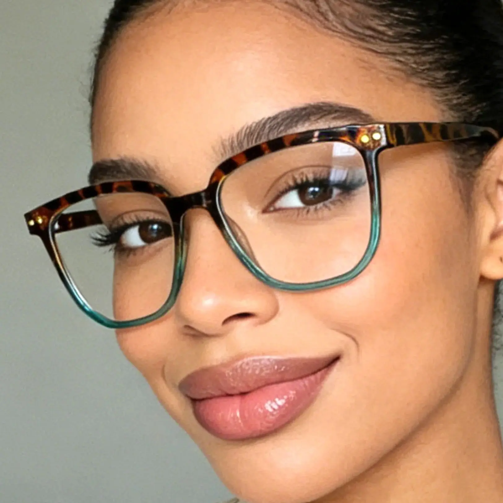 Blue Light Blocking Glasses for Computer Gaming, Fashion Fake Anti Eye Strain Eyeglasses for Women Men