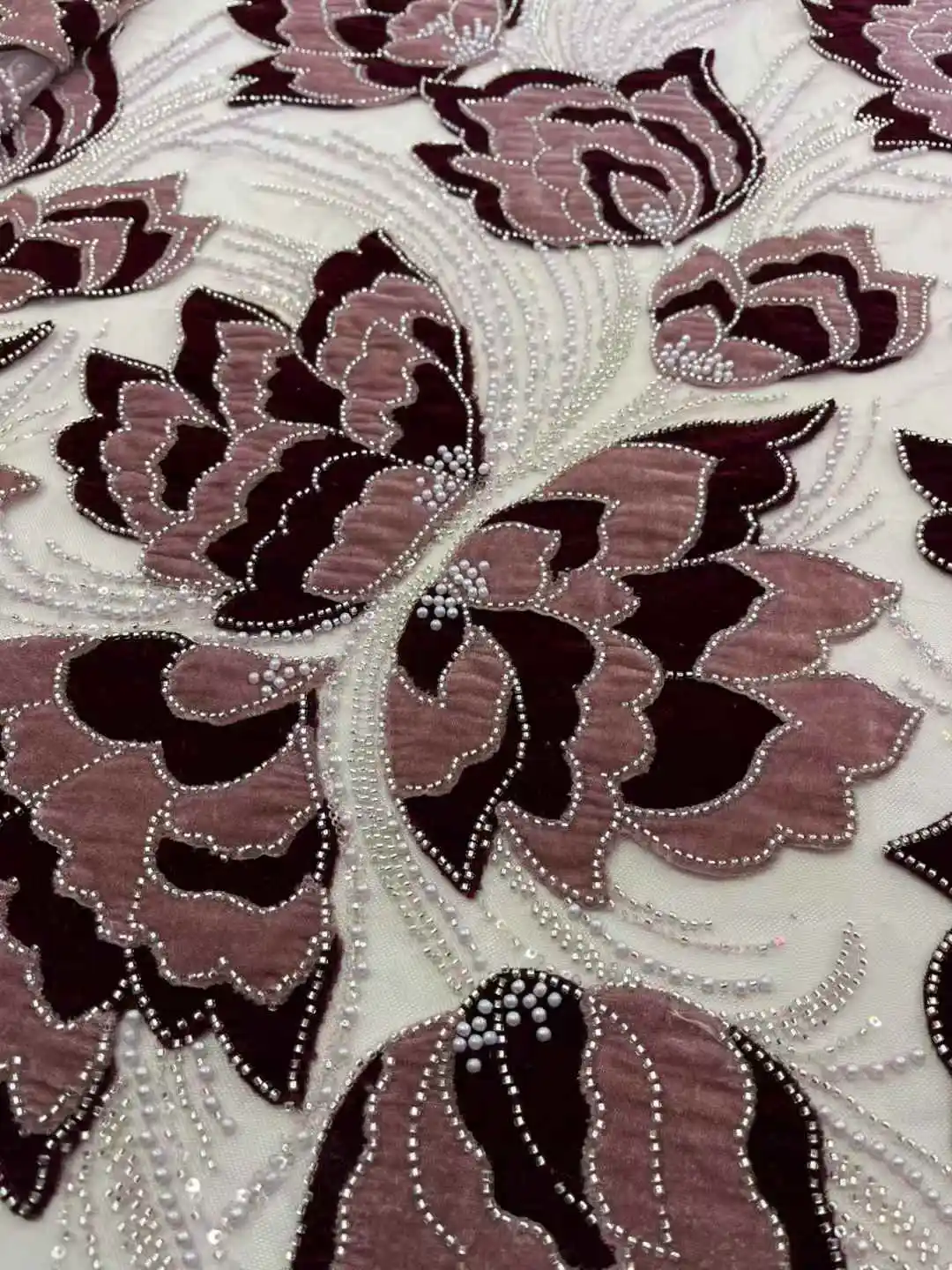 الأفريقي مطرز 2025 جودة عالية النيجيري المخملية مع اللؤلؤ الدانتيل الفرنسي تول أقمشة الدانتيل لخياطة فستان الحفلات