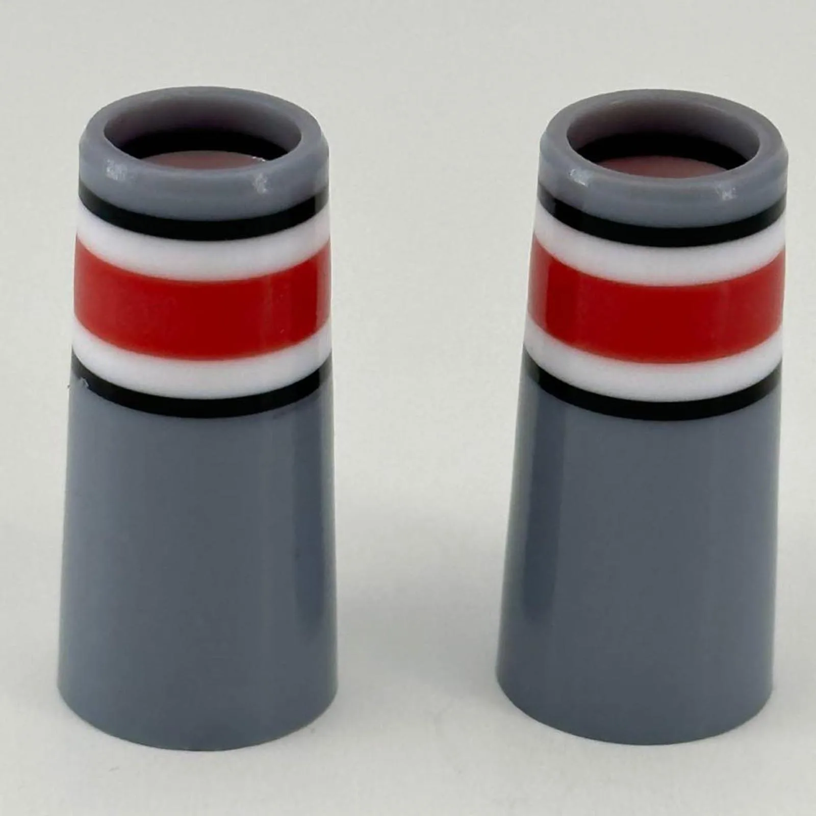 10Pcs Gray Golf Club Ferrules Contrast Color Tapered Shock-absorbing Ferrule Golfing Accessories Fitting for Sand Wedge