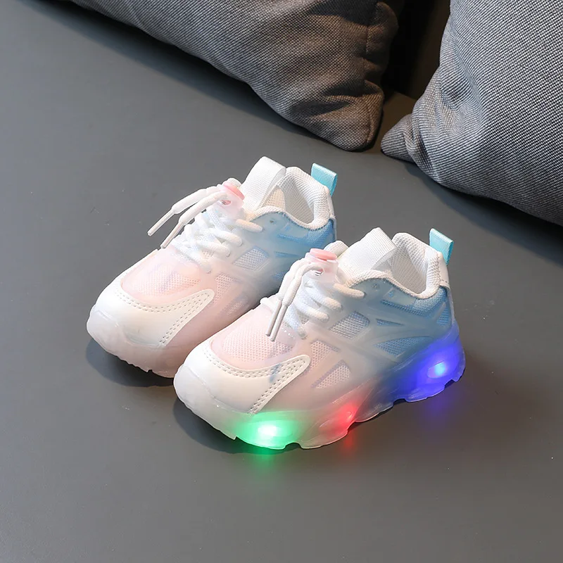 Children Led Glowing Casual Shoes for Boys Mesh Breathable Light Up Sneakers Girls Shoes Kids Luminous Sport Running Shoes Tenis