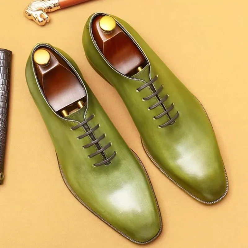 Men Mirror Face Oxfords Shoes Luxury Designer Formal Shoes Patent Leather Pointed Shoes Lace-Up Business Dress Green Mocasines