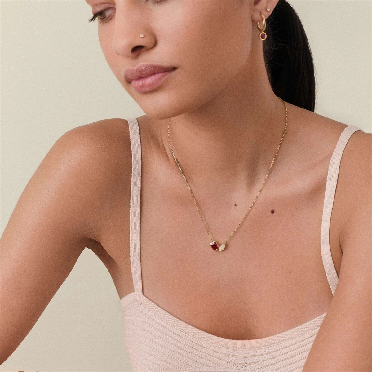 قلادة من الفولاذ المقاوم للصدأ للنساء، سلسلة الترقوة الياقوتية المتخصصة، متعددة الاستخدامات ومجموعة مع الزركون، قلادة مزاجية