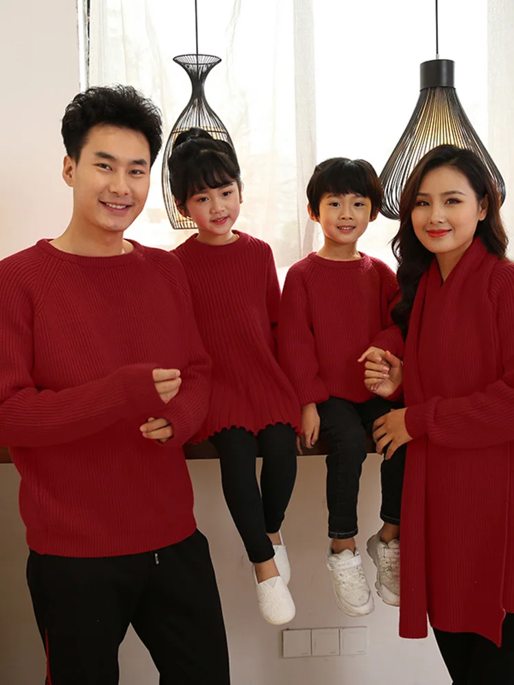 

Parent-child Wear Family Wear Four-hi Parent-child Wear Mother-daughter Mother-son Father-son Red Parent-child Sweater