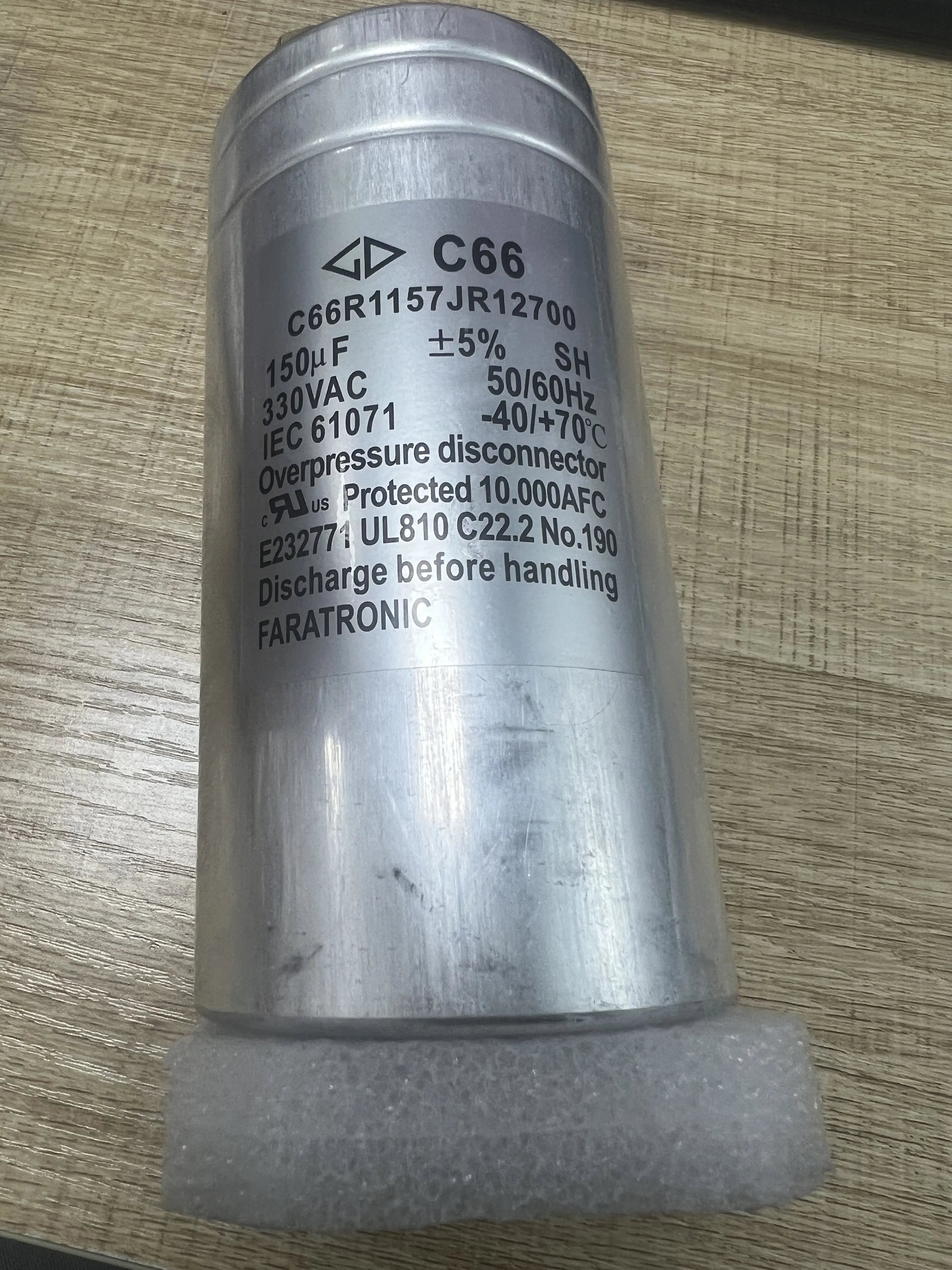 The new C66r1157jr12700 FARATRONIC 150UF 330V AC filter capacitor can replace the EPCOS B32362A3157J030