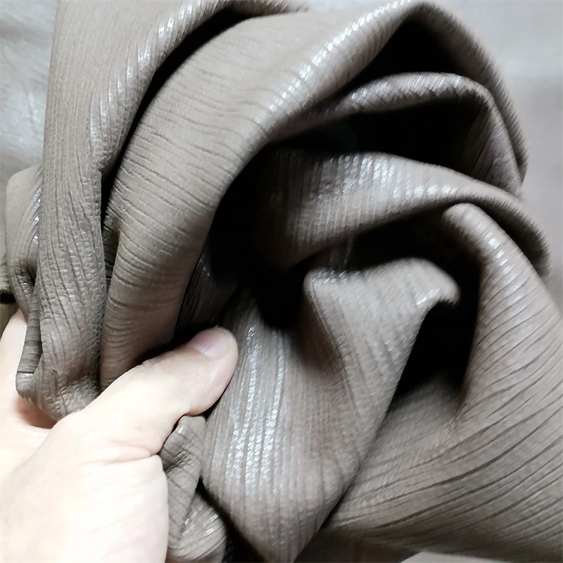 1mm Dark Brown Tree Crack Sheepskin. Top-Grain Leather. Genuine Leather Fabric.DIY For Soft Packaging By Hand Whole Sheepskin