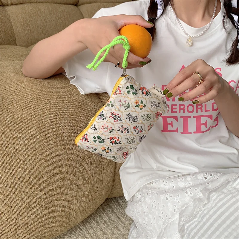 Cute Floral Travel Small Thing Cosmetic Lipstick Portable Storage Bag Women Purse Key Jewelry Organizer Tote Handbag Pouch Bags