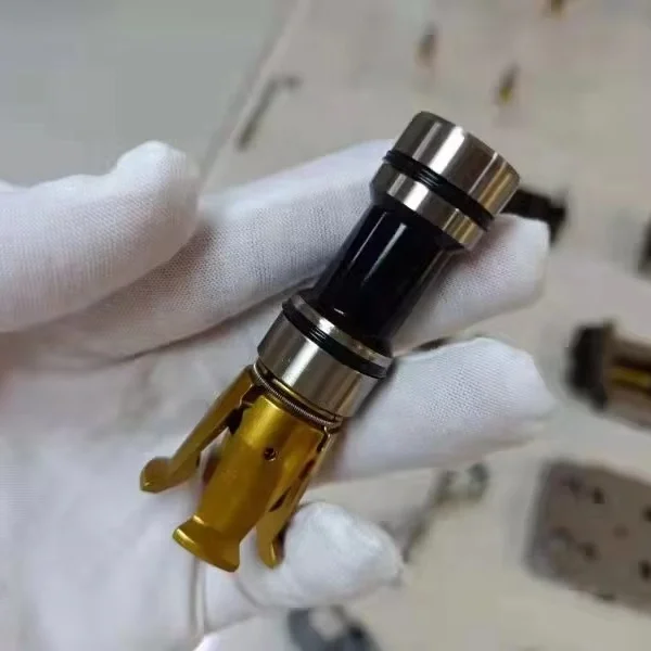 

BT30 Spindle Clamping Gripper Internal Thread Spindle with 4 Petal Claw Suitable for Various Spindles