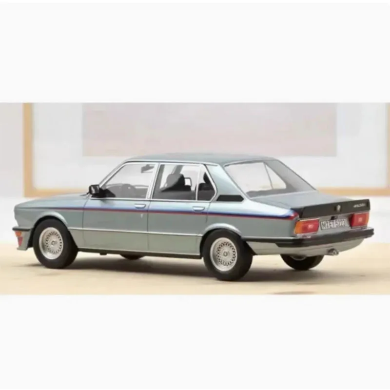 Diecast NOREV 1/18 Scale BMW 5 Series M535i E28 1980 M5 Simulation Alloy Car Model Collectible Toy Gift Souvenir Static Display