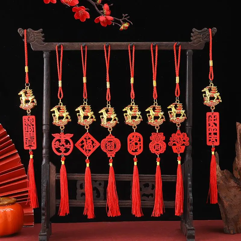 Gold Lucky Goat Hanging Ornament 2027 Chinese New Year Red Tassel for Spring Festival Home Wall Window Decoration