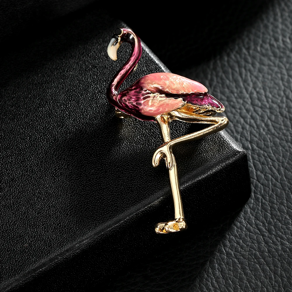 Pretty Crane Enamel Lapel Pin Golden Metal Brooch For Women Dress Backpack Bag Jewelry Freeshipping