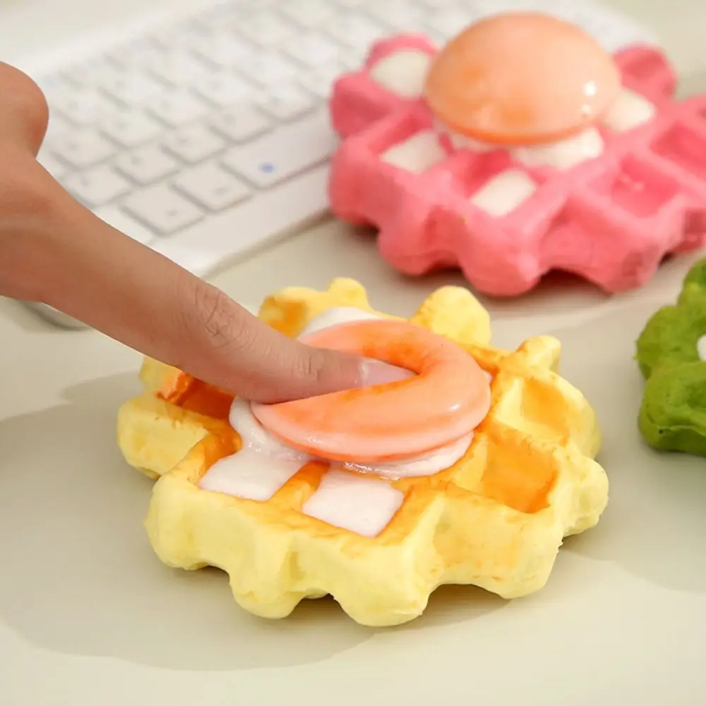 Hand Relax Simulation Bread Squeeze Toy Slow Rebound Kneading Waffle Cake Squeeze Toy Soft PU Sensory Fidget Toy Kids Adults