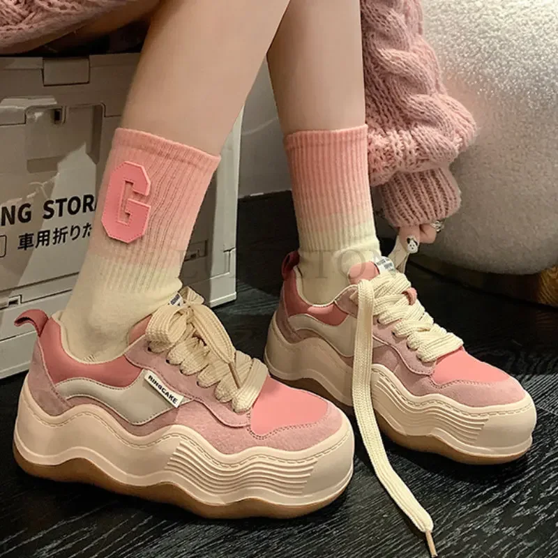 Thick Heel Platform Women Shoes Flat Heel Breathable Mesh New Chunky Sole Trainers Skateboard Shoes Tennis Female Sneakers