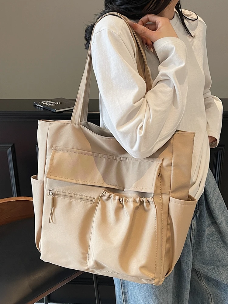 

Большая женская сумка-тоут Capaci для пригородных поездок, многоэтажная, простой дизайн, модная, новинка 2025, холщовая сумка на плечо