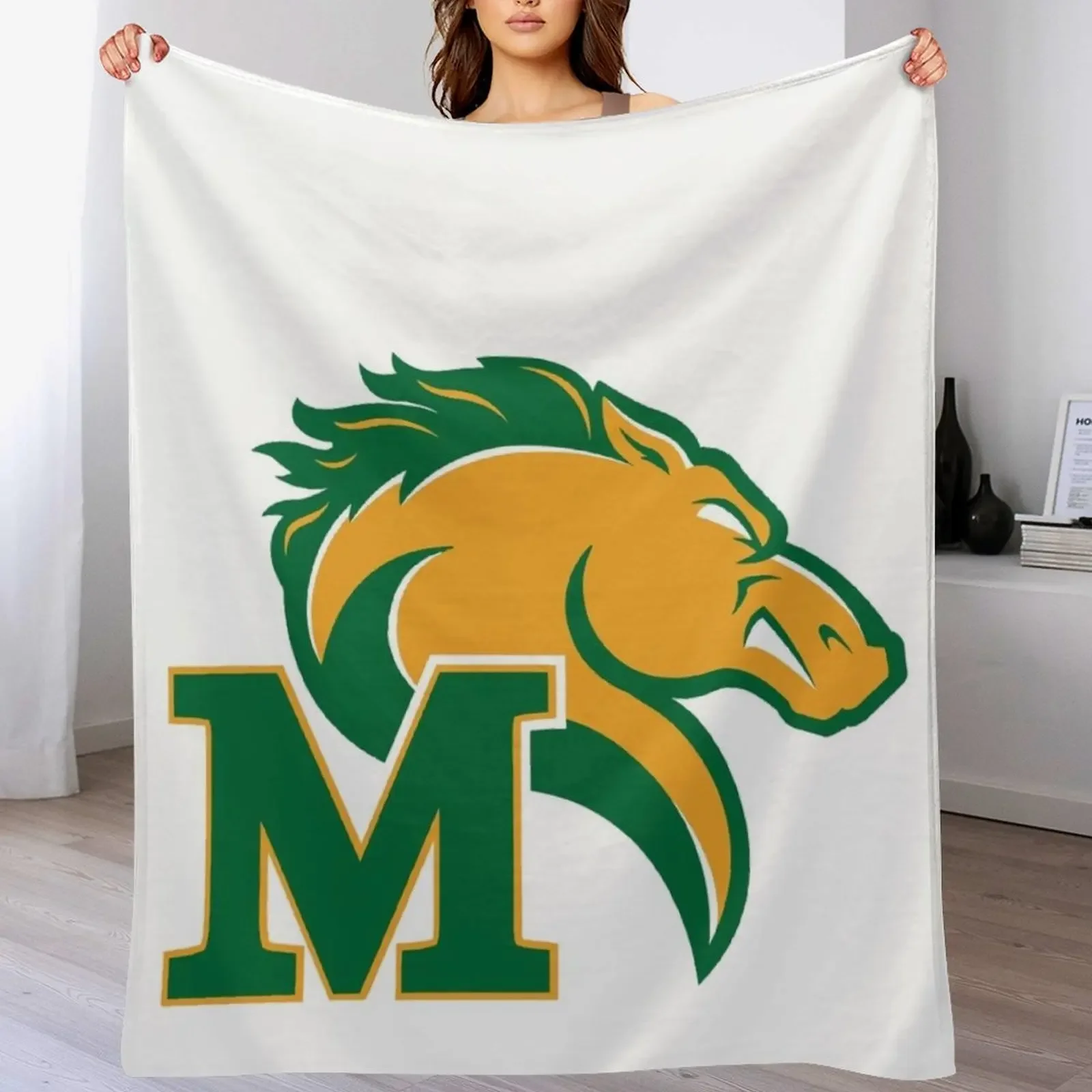 

Marywood University pacers Throw Blanket Sleeping Bag Flannel Fabric Camping Sofa Throw Blankets