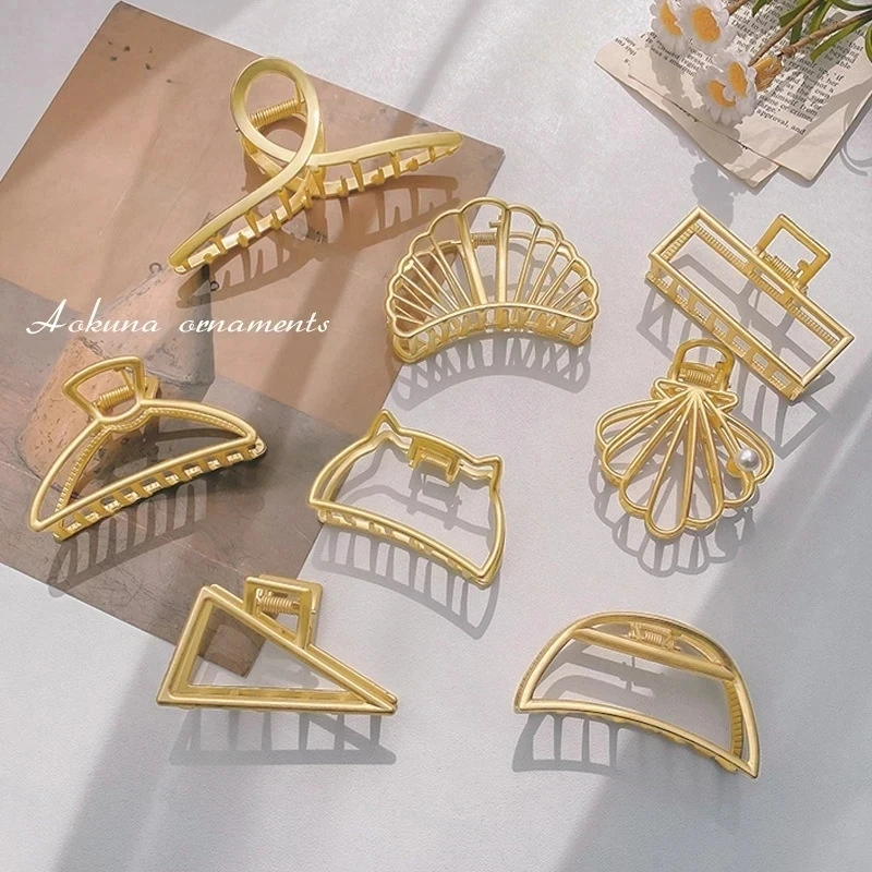 Fashion Women Hair Clips Bath Crab Korean Metal Geometric Hairpins Barrette Headwear for Girls Fashion Hair Accessories Gift