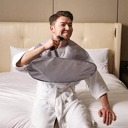 Folding Beard Bib Apron, Beard Hair Clippings Catcher for Shaving and Trimming Adjustable Neck Straps Beard Gift For Men