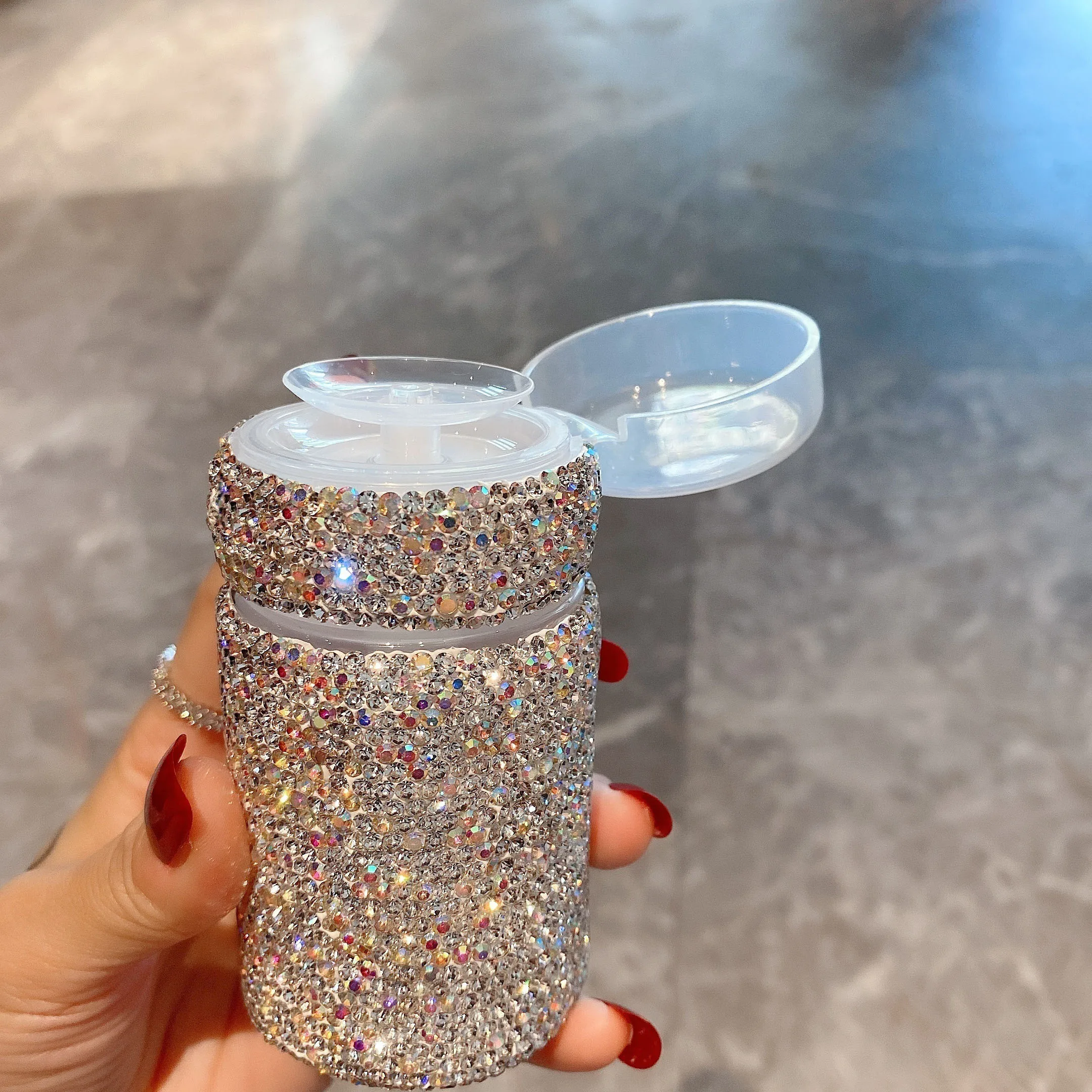 High-Looking Push-Type Dispensing Bottle, Artificial Diamond-Encrusted Accessible Luxury Portable Makeup Remover, Nail Polish Remover, Toner