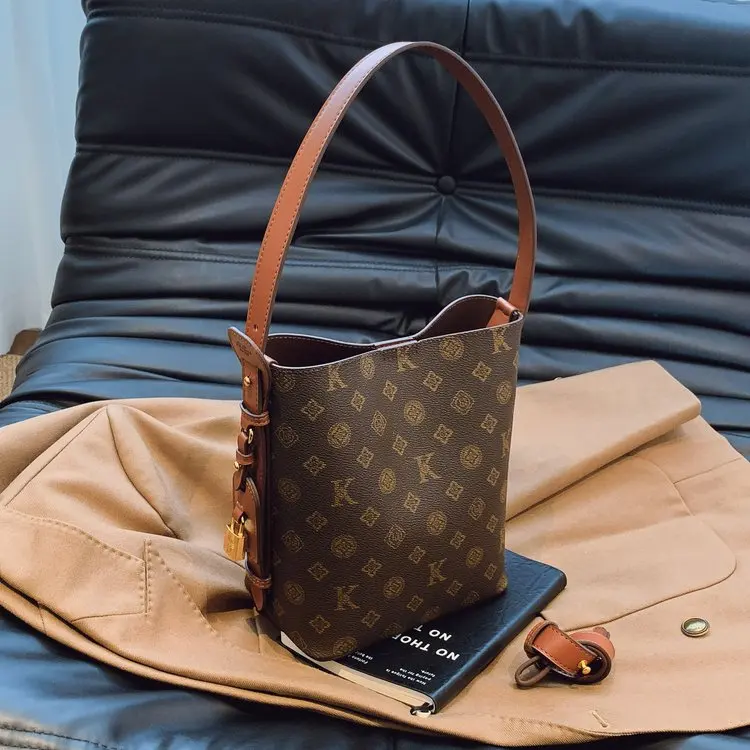 

2026 New Floral Print Luxury Bag, Designer-inspired Top Handle Adjustable Shoulder Crossbody Purse, Fashion Versatile for Women