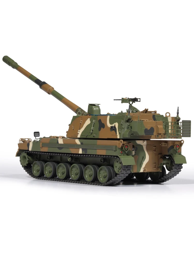 Academy Plastic Assembled Model Kit 13561 Korean Army K9A1 155mm Self-Propelled Howitzer 1/35