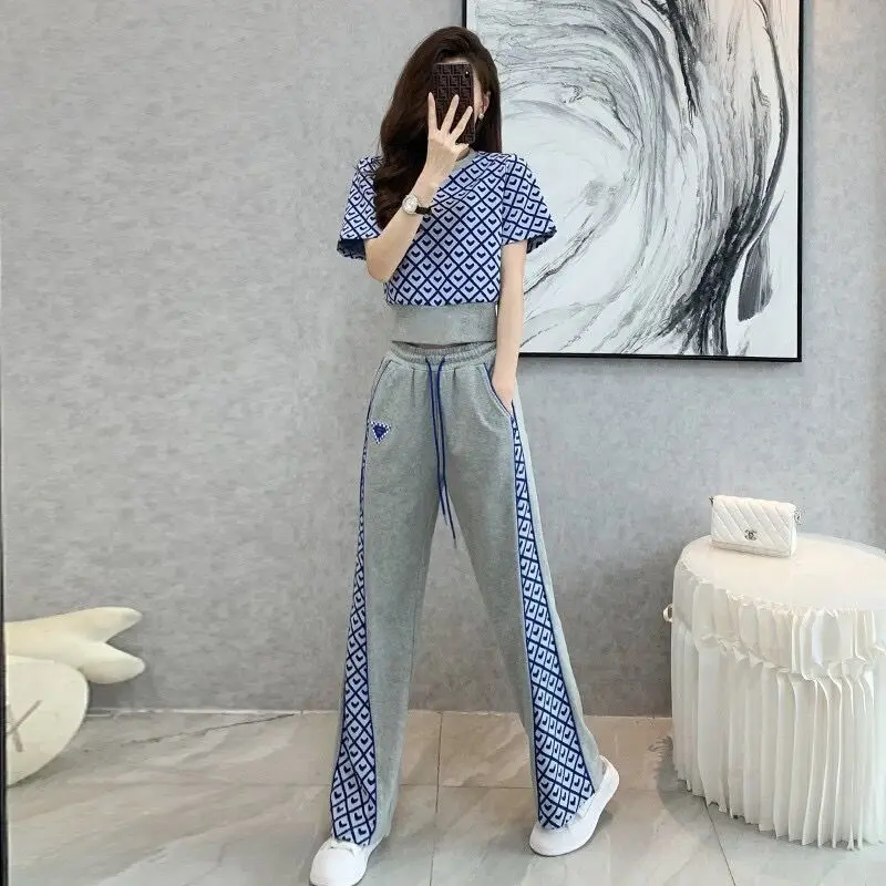 

High-quality new-style women's short-sleeved stretch multi-color printed T-shirt with high-waist wide-leg pants in one set