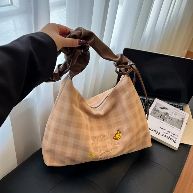 High End Minimalist Diaper Bag Original Textured Trendy Design Leather Shoulder Bag For Business Leisure Ladies