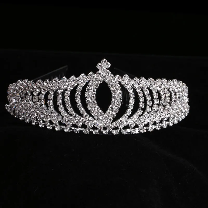 

Glittering Rhinestone Crown Hair Clasp - Children's Hair Accessory