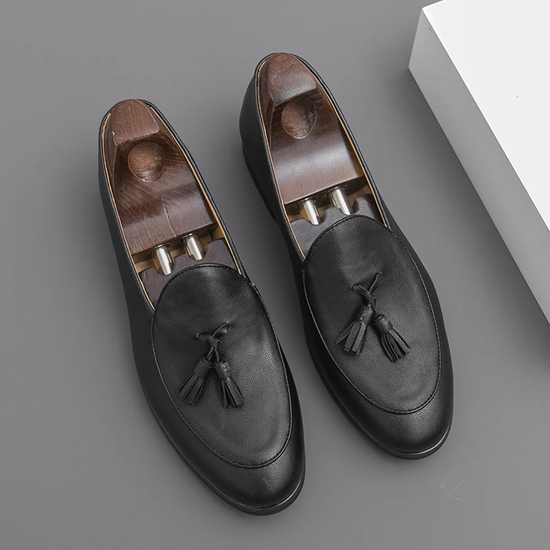 

Модная кожаная мужская повседневная обувь, мужские лоферы в стиле ретро, мокасины, дышащая обувь без шнуровки для вождения, мужские прогулочные кроссовки, размер