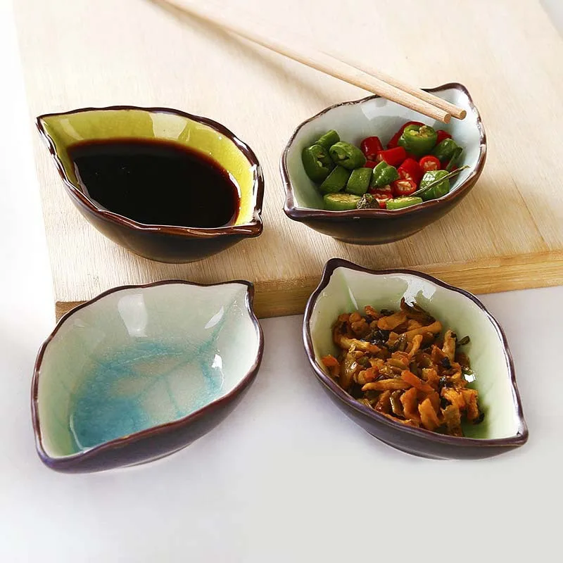 Leaves Shape Mini Ceramic Seasoning Dish Soy Sauce Plate Rice Bowl Plate Tableware Food Container Kitchen Accessories