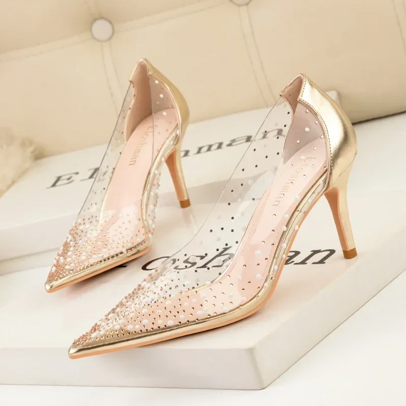 

2024 Luxury Women Glitter 7.5cm High Heels PVC Transparent Pumps Designer Bling Crystal Gold Heels Wedding Bridal Party Shoes