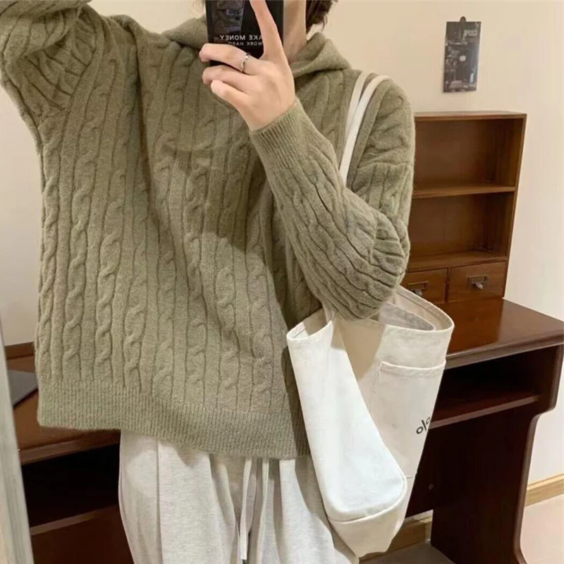 Damski sweter vintage koreański 2025, skręcony, jesienno-zimowy, modny, jednolity kolor, z kapturem, luźny, ciepły, dzianina w stylu Harajuku.
