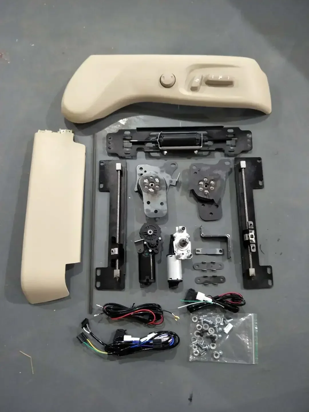 2022 Best Selling Electric Seat Upgrading Kits For Toyota Fortuner Hilux SW4