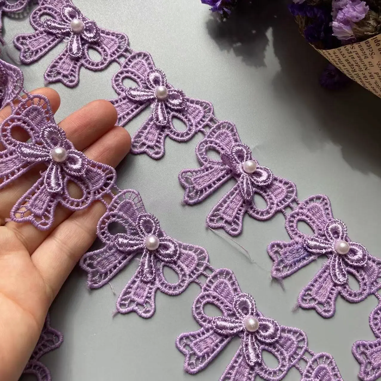 

1 Yard 4.5cm Purple Bowknot Pearl Embroidered Lace Trim Ribbon Fabric Sewing Craft Patchwork Handmade For Costume Decoration Hot