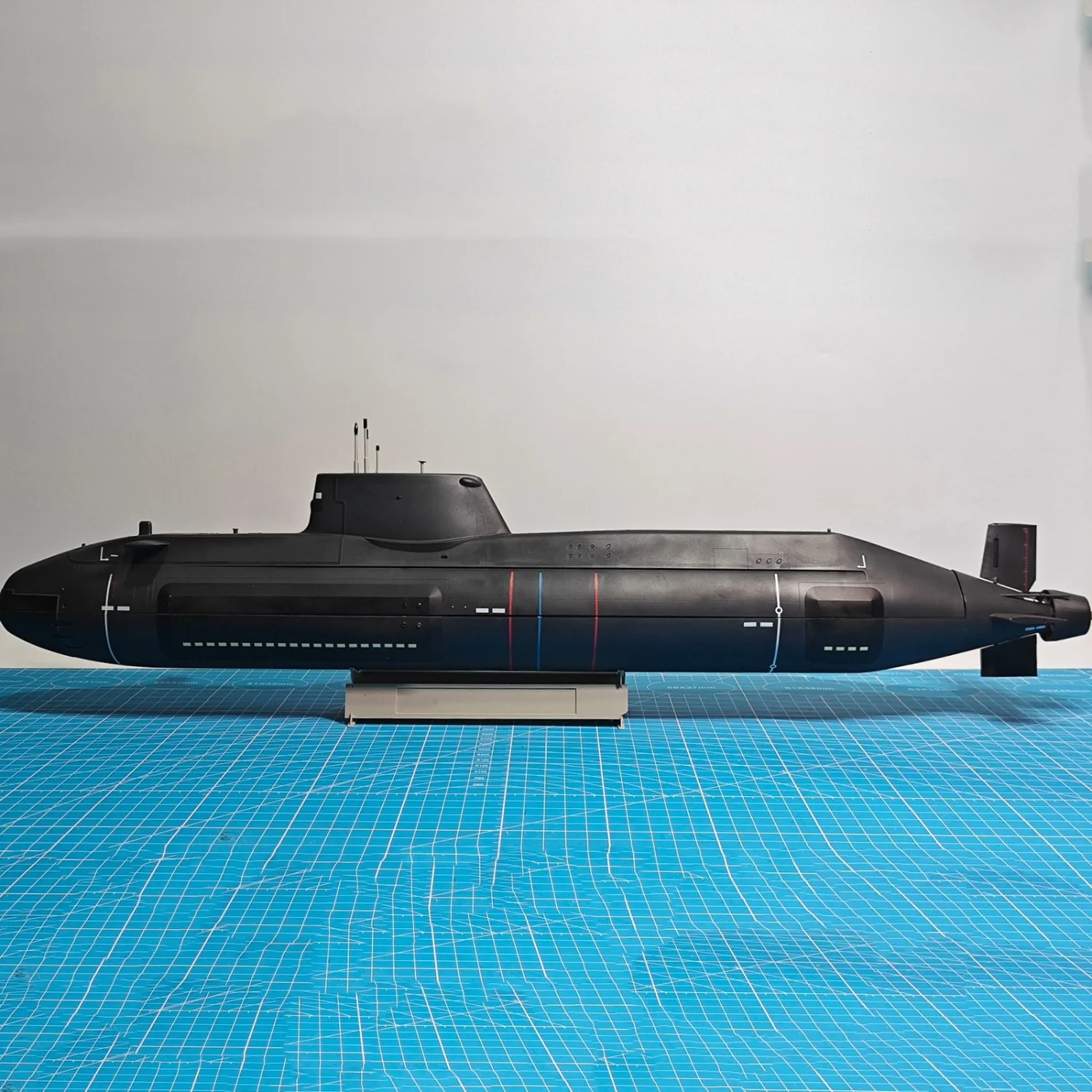 1/144 RC قارب 67 سنتيمتر محاكاة Astute فئة الغواصة التحكم عن بعد قارب المياه تحوم RC قارب نموذج RTR لعبة الكبار